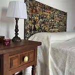 La Casa De San Lazaro * 포브라 도 카라미냘