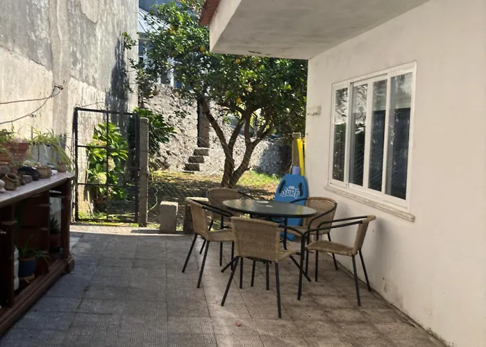 La Casa De San Lazaro Pobra Do Caraminal