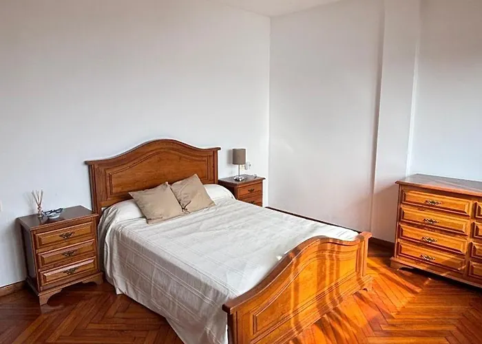 La Casa De San Lazaro Pobra Do Caraminal